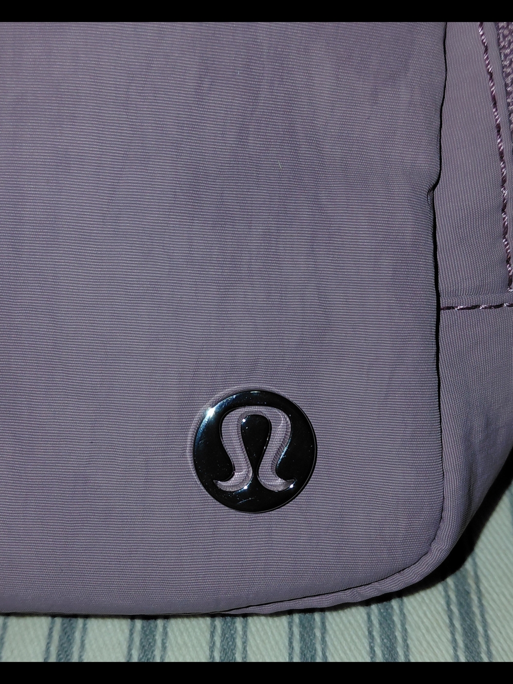Rare Discontinued EVERYWHERE Lululemon athletica Soft Lilac/ Lavender BELT Bag